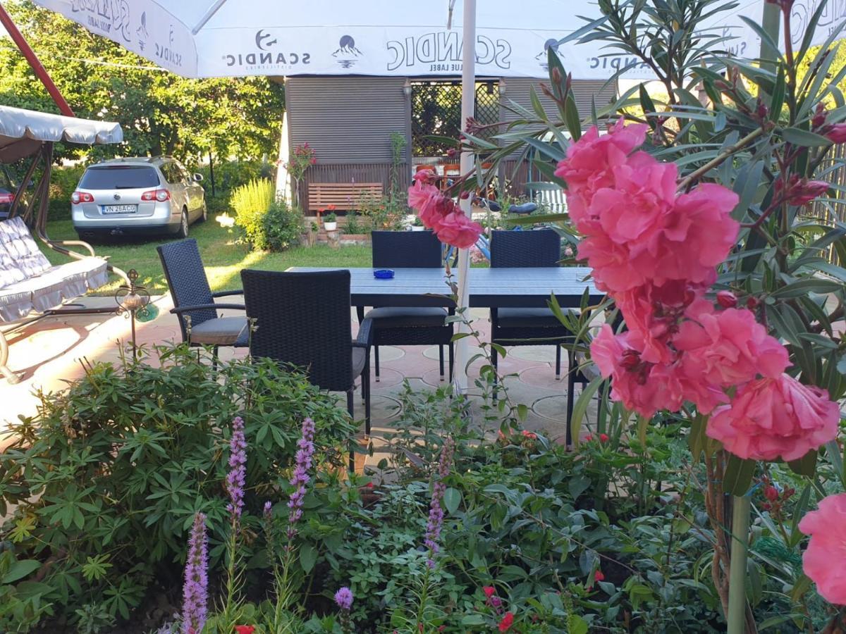 Casa Mary Hotel คอสติเนช ภายนอก รูปภาพ