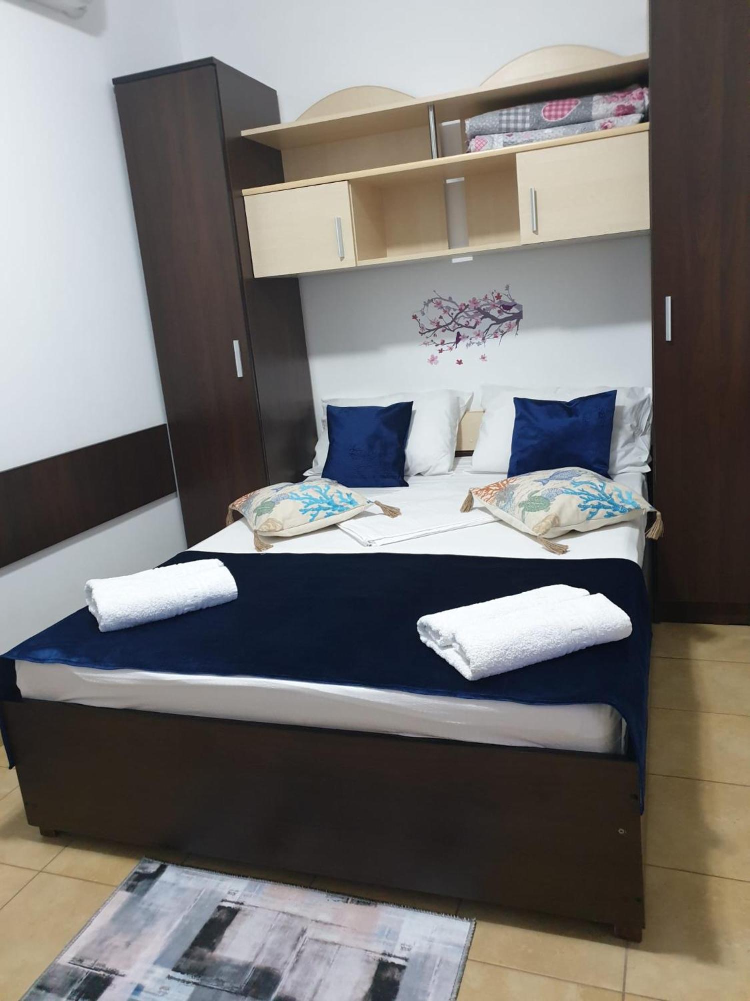 Casa Mary Hotel คอสติเนช ภายนอก รูปภาพ