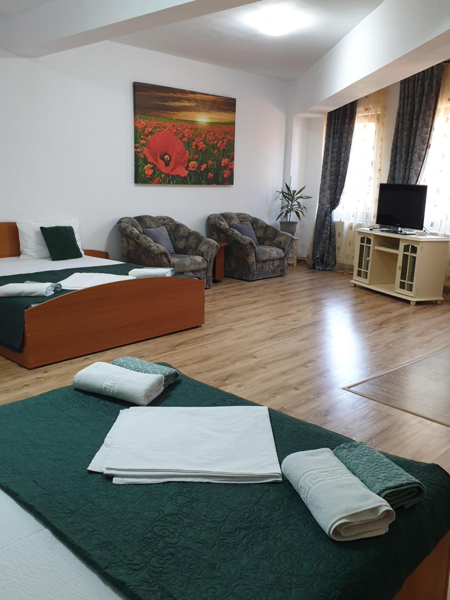 Casa Mary Hotel คอสติเนช ภายนอก รูปภาพ